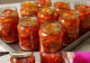 PAPRIKE SA BELIM LUKOM (AL DENTE) PO MENI OVO JE NAJBOLJI RECEPT ZA SPREMANJE BARENE PAPRIKE ZA ZIMU.