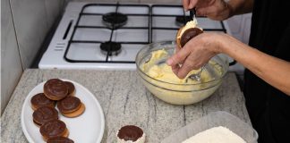 RUSKE KAPE SA JAFA KEKSOM…Najbrža varijanta ove poslastice gotova za 15 minuta